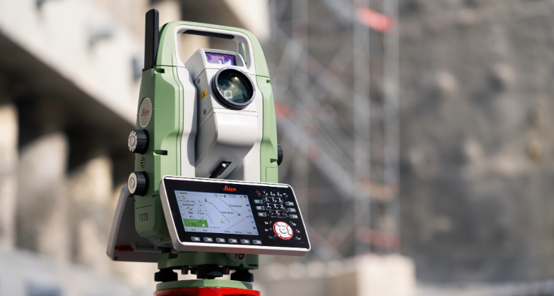 Robotic Totalstation Leica TS20 für die Tunnelvermessung
